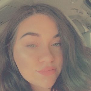 Meet your Posher, Elisabeth